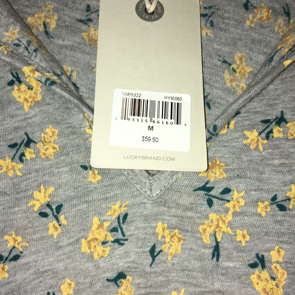 Lucky Brand-NWT-Lady’s Pullover Shirt-S/Medium - Picture 2 of 10